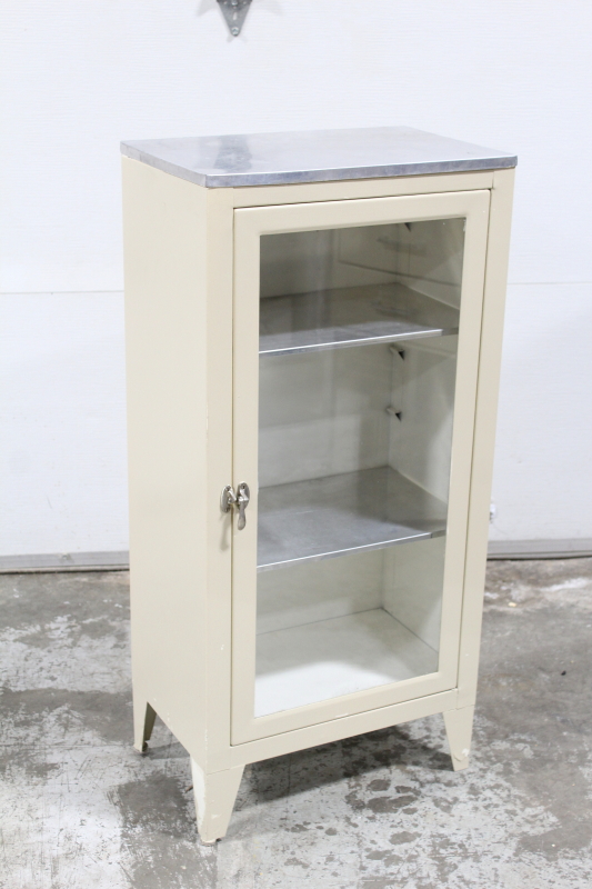 Medical Cabinet Vintage 1 Door W 1 Glass 2 Stainless Removeable Shelves Metal Top Metal White Vanprop Ca