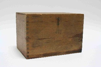 Box, Decorative, RUSTIC,FINGER JOINTS,HINGED LID, WOOD, BROWN