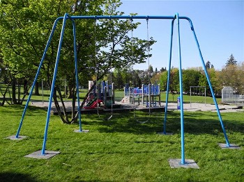 Playground, Swings, COMMERCIAL PLAYGROUND SWING SET W/2 SWINGS - Condition Not Identical To Photo, METAL, BLUE