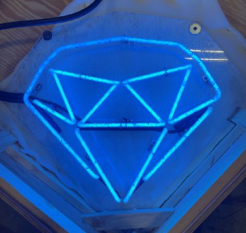 Neon, Miscellaneous, CLEARABLE, DIAMOND SHAPE W/FACETED LOOK, STORE OR JEWELER, ETC., BLUE NEON, BLUE