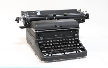 Desktop, Typewriter, ANTIQUE BLACK TYPEWRITER, METAL, BLACK