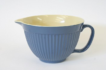 ROUND W/GROOVES,TAPERED W/POUR SPOUT & HANDLE,YELLOW INSIDE, Smalls