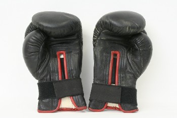 Sport, Boxing, PAIR OF GLOVES W/RED TRIM, LEATHER, BLACK