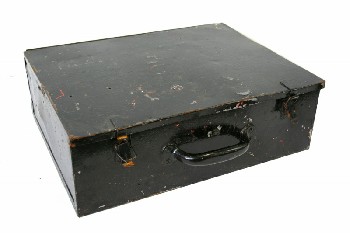 Case, Carrying Case , FRONT HANDLE,LATCH LID, CHIPPING PAINT,AGED , METAL, BLACK