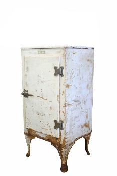 Appliance, Fridge, VINTAGE ICE BOX, CIRCA EARLY 1930s, 1 LATCHED DOOR W/CHROME HANDLE, CLAW FOOT, TOP REMOVED, METAL, OFFWHITE