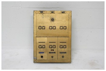 Building, Mailbox, APARTMENT, 3 UNIT, FRONT PANEL, DISTRESSED, AGED, METAL, GOLD