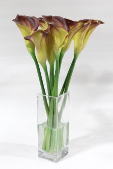 Plant, Fake, REALISTIC SILK FLOWERS, YELLOW CALLA LILIES, PERMANENT FLORAL ARRANGEMENT IN 10" CLEAR GLASS VASE, TOTAL HT APPROX 20", SILK, YELLOW