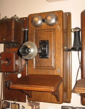 ANTIQUE OAK WALL PHONE, "PICTURE FRAME" STYLE, WOOD CASE / 1-BOX, BELLS, SPEAKER, RECEIVER, SIDE CRANK, CIRCA 1900-05, WALLMOUNT, AGED, USED - Condition Not Identical To Photo, Commercial & Institutional