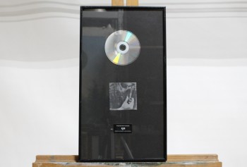 Wall Dec, Award, CLEARABLE,PLATINUM ALBUM, CD/COMPACT DISC, ALBUM COVER OF 