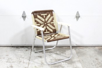 Chair, Folding, VINTAGE OUTDOOR / LAWN, CREAM / BROWN WOVEN SEAT & BACK, PLASTIC ARMS, TUBULAR FRAME, VINYL, BROWN