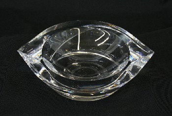 Decorative, Dish, POINTED OVAL/EYE-SHAPED DISH/ASHTRAY W/THICK GLASS, GLASS, CLEAR