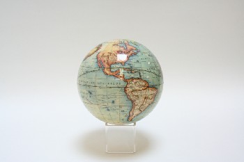 Globe, Miscellaneous, WORLD,IN FRENCH,NO STAND, CARDBOARD, MULTI-COLORED