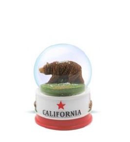 SOUVENIR / TOY, GRIZZLY BEAR ON GRASS, 