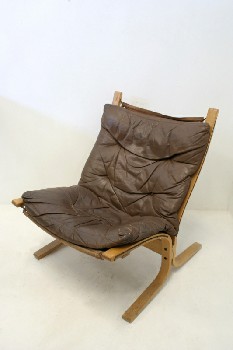 Chair, Lounge, VINTAGE, SIESTA STYLE, MOLDED WOOD FRAME W/DISTRESSED LEATHER SEAT, LEATHER, BROWN