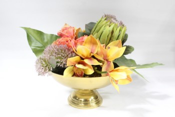 Plant, Fake, FLORAL ARRANGEMENT FEATURING YELLOW & ORANGE FLOWERS, LEAVES, IN GOLD COLOURED BOWL PLANTER, PLASTIC, MULTI-COLORED