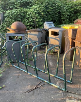 BICYCLE PARKING STAND, 6 ROUNDED LOCKING BARS, PUBLIC / METRO, OUTDOOR / EXTERIOR, BIKE LOCK / SECURITY RACK - Bike Racks Are Allowed To Be Painted With Exterior Paint, Colour May Not Be As Shown, Outdoor & Sports