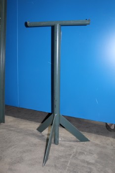 Industrial, Conveyor, STAND FOR CONVEYOR ROLLER FOR AIRPORT XRAY SCANNER, 