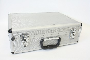 HANDLE, TEXTURED SURFACE, Luggage, Trunks & Bags