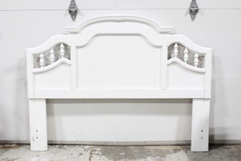 Bed, Headboard, HEADBOARD, 2 CARVED FLOWERS, TURNED POSTS, FRONT PAINTED ONLY, WOOD, WHITE