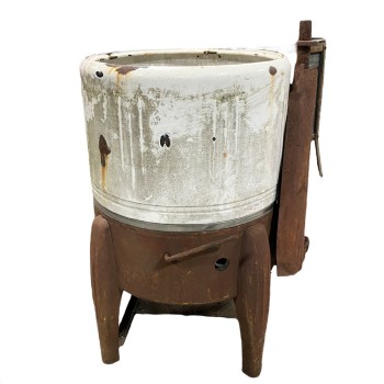 Laundry, Washer, EARLY 20TH CENTURY WASHING MACHINE, WHITE DRUM, RUSTY METAL LEGS, RUSTIC, AGED, METAL, RUST
