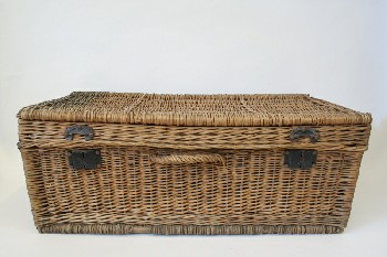 Trunk, Wicker, FRONT HANDLE, HINGED LID, BROKEN LOCKS, Condition Not Identical To Photo, WICKER, BROWN