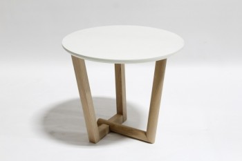 Table, Side, MODERN, ROUND BEVELED TOP, 3 LIGHT WOOD LEGS CONNECTED AT BOTTOM, WOOD, WHITE