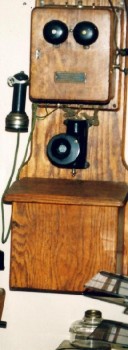 ANTIQUE OAK WALL PHONE, WOOD CASE / 2-BOX, BLACK BELLS, SPEAKER, RECEIVER, SIDE CRANK, CIRCA 1900, WALLMOUNT, AGED, USED - Condition Not Identical To Photo, Commercial & Institutional